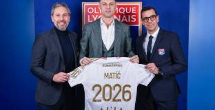 Неманя Матич стана играч на Лион