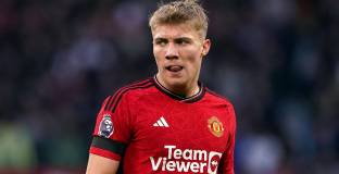 Ман Юнайтед предпочел Хьойлунд пред Уоткинс