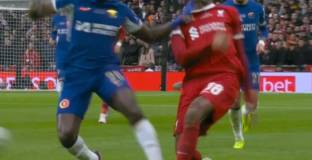 Гравенберх получи тежка контузия 