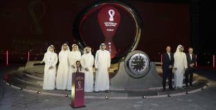 В Катар пуснаха часовник, отброяващ времето до Мондиал 2022