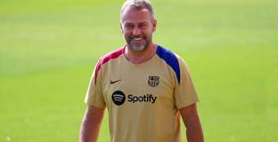 Флик разказа какво е казал на рефера