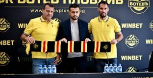 Новият шеф на Ботев Пловдив: Не очаквайте, че ще сме в челните места