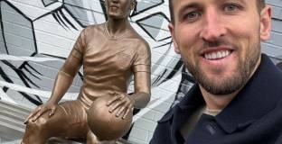 В Лондон бе открита статуя на Кейн 