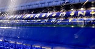 Отложиха Евертън – Ливърпул 