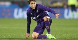 Три европейски клуба ще се борят за нападател на Фиорентина 