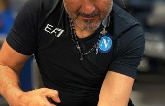 Спалети има татуировка на Наполи, с който спечели титлата в Серия А през 2023 г. 