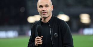 Иниеста пред нова роля: легендата на Барселона може да поеме ключов пост в Мароко