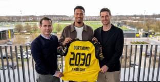 Борусия Дортмунд удължи договора на Феликс Нмеча до 2030 година
