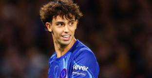 Милан обмисля трансфер на Фелиш