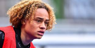  Симонс обясни напускането на ПСЖ