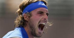 Циципас се оттегли от турнира във  Виена 