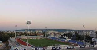 Левски с втори опит за победа във Варна