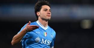 Наполи изтръгна трите точки от Фиорентина (видео)