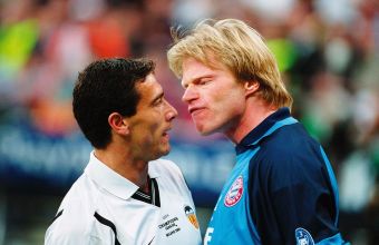 23 май 2001 г. Финал в ШЛ. Байерн - Валенсия 1:1 (5:4 д.). Кили Гонзалес и Оливер Кан.
