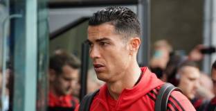    Роналдо остава в Ман Юнайтед 