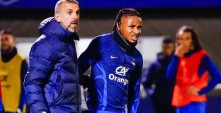 Нкунку се контузи и е аут от Световното 