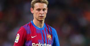 Ман Юнайтед почти се разбра с Барса за Де Йонг 