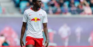 Ман Юнайтед се интересува от защитник на РБ Лайпциг