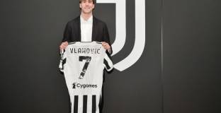  Директор на Фиорентина: Нямаше как да откажем на Юве