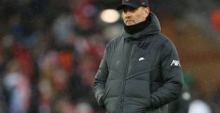 Клоп: Доверявам се на експертите за ваксините