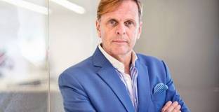 Цилиакус иска да купи Ман Юнайтед заедно с феновете 