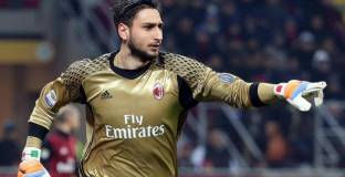 Милан реагира на слуховете за Донарума 