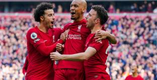 Ливърпул се справи с Нотингам (видео)