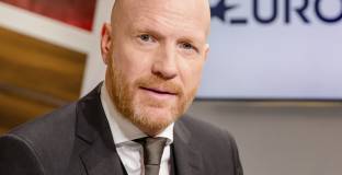 Замер: Борусия Дортмунд вече не е преследвач на Байерн 