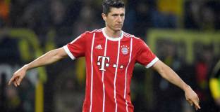 Левандовски: Байерн трябва да се бори за най-добрите футболисти