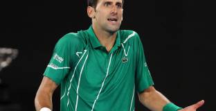 Властите в Австралия поискаха обяснение от Джокович 