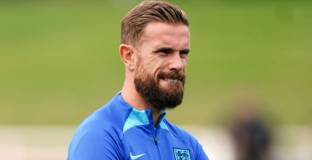 Хендерсън иска да продължи да играе за Англия 