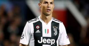 Роналдо от няколко месеца поддържа връзка с президента на Реал М.