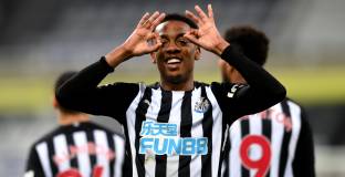 Нюкасъл обяви за трансфера на Уилок