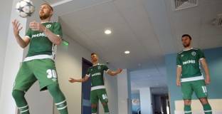 Футболисти на Лудогорец смаяха пациенти и лекари в столична болница (видео)