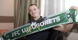 Феновете на ЦСКА засипаха Недялков с гневни съобщения