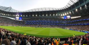 Гуардиола ще надиграе Моуриньо