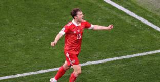 Русия се реваншира за лошия старт с победа над Финландия (видео)