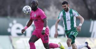 Лудогорец крачи уверено към нова титла - удари Берое в Стара Загора