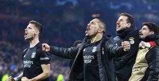 Бенфика излъга Аякс (видео)