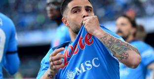 Наполи и Рома поделиха по точка (видео)