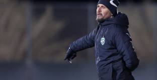 Шимунджа: Ще е глупаво, ако веднага наложа схема с 3-ма централни защитници