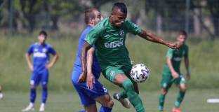 Лудогорец громи в първата си контрола