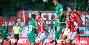 Слаб интерес към финала за Купата, мачът ще се играе на по-малък стадион