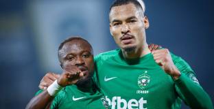 Лудогорец се справи с 10 от Розова долина и продължава напред за Купата