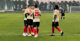 ЦСКА 1948 не се затрудни особено срещу казахстански отбор