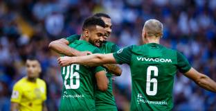 Лудогорец капитулира пред Левски