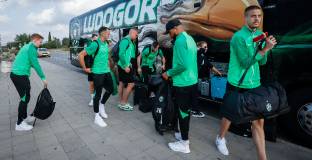 Лудогорец замина за Дания, разградчани за малко да си изпуснат полета