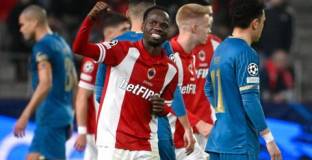 Роял Антверп - Порто 1:4 