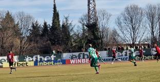 Локо Пловдив инкасира първа загуба в контролите