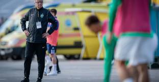 Дерменджиев: Искам да поздравя Левски и Ники Михайлов